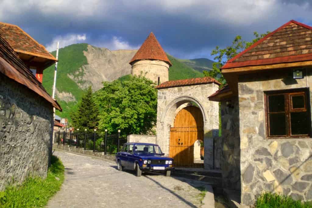 Oguz tour